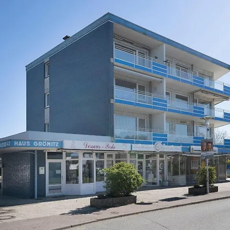 Haus Moewenglueck 아파트 그로미츠